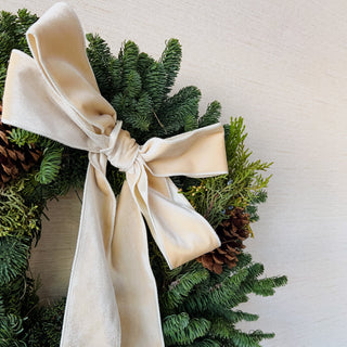 Warm Vanilla | Fresh Mixed Greenery Holiday Wreath - Plum Sage Flowers