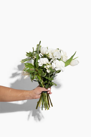 The Harper - Wrap (no vase) - Plum Sage Flowers